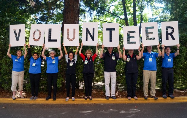 Volunteer Hero Image 03